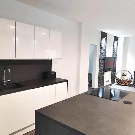 Appartement The - *